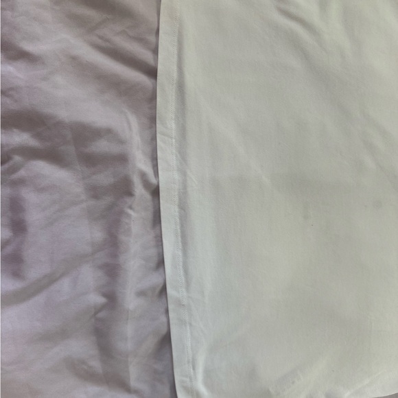 Nike White Sleeveless Top with Black Logo - Picture 3 of 6